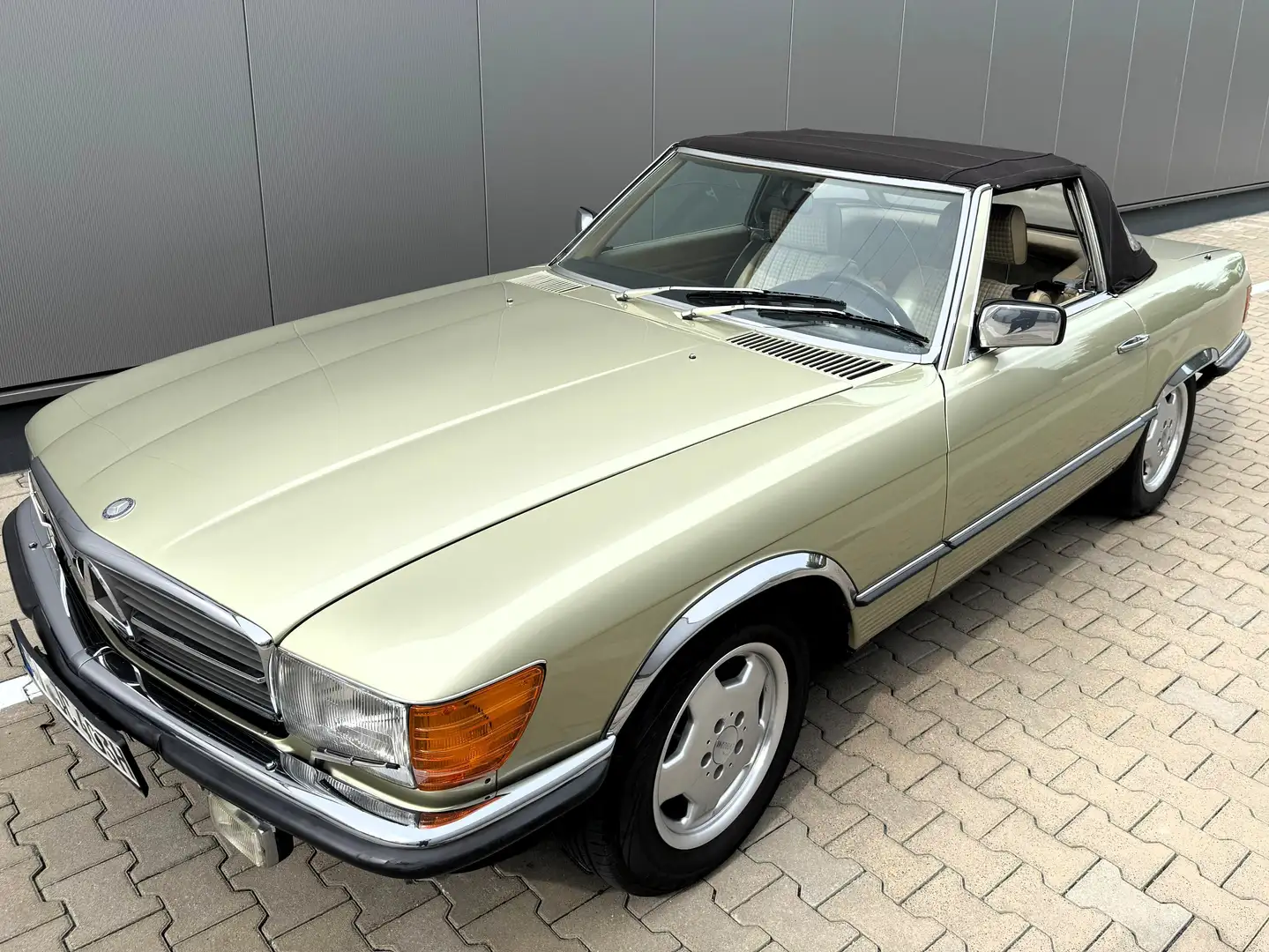 Oldtimer Mercedes Benz SL 280 Cabriolet H-Kennzeichen WURM-KAT Silber - 2