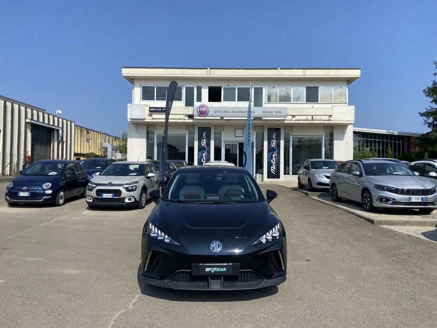 MG MG4 *PROMO* Comfort 64 KWh Czarny - 2