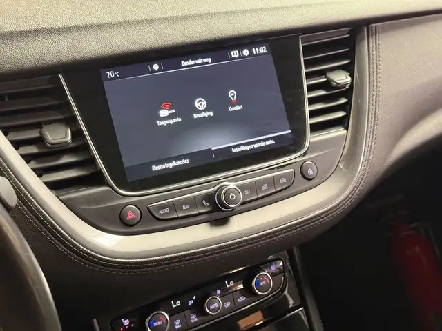 Opel Grandland X view 25