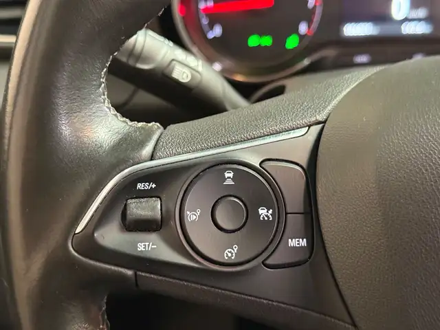 Opel Grandland X view 16