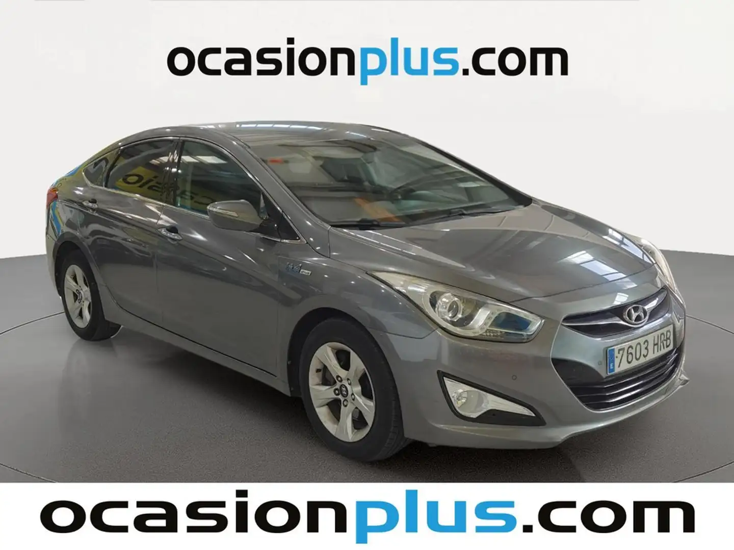 Hyundai i40 1.7CRDI Bluedrive Klass Gris - 2