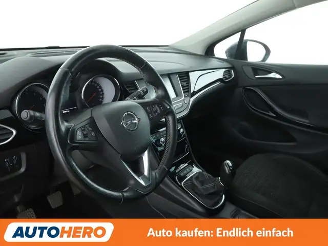 Opel Astra view 11