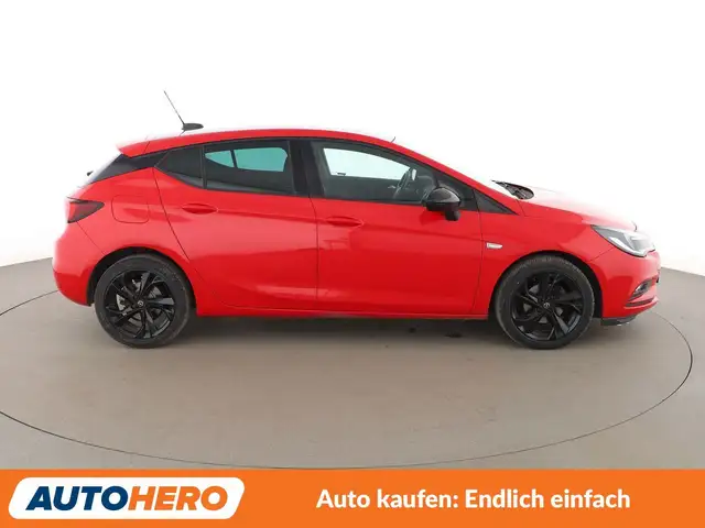 Opel Astra view 7