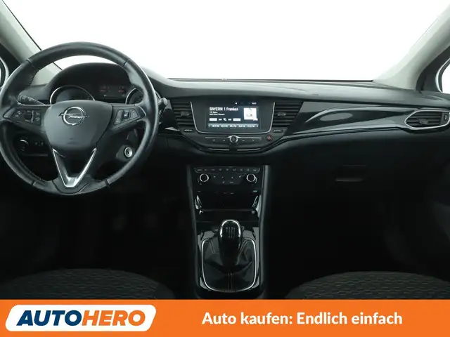 Opel Astra view 12