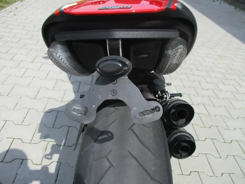 Ducati Diavel - foto 8