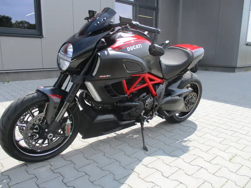 Ducati Diavel - foto 4