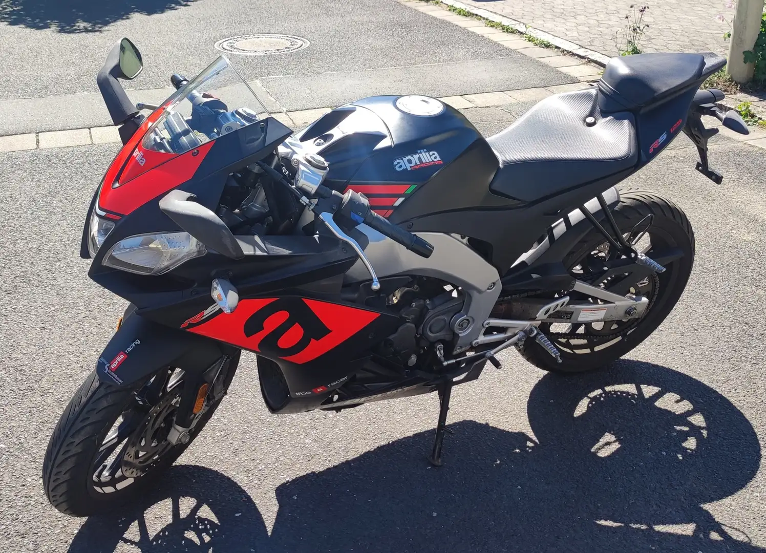 Aprilia RS 125 Negro - 1