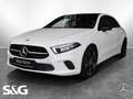 Mercedes-Benz A 180 d PANORAMA+NIGHTPAKET+CARPLAY+MBUX+LED+18" Weiß - thumbnail 1