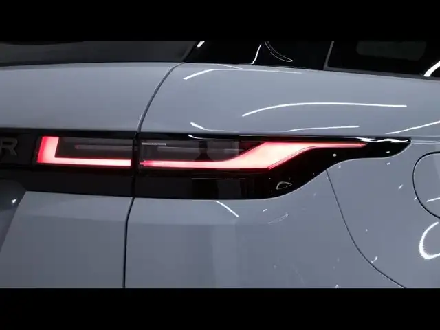 Land Rover Range Rover Evoque view 9