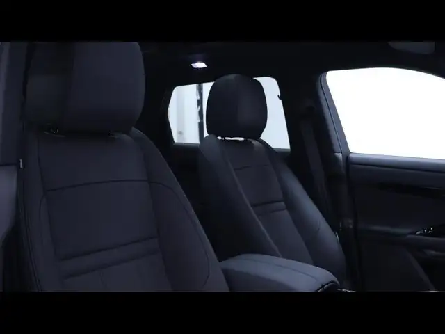 Land Rover Range Rover Evoque view 12
