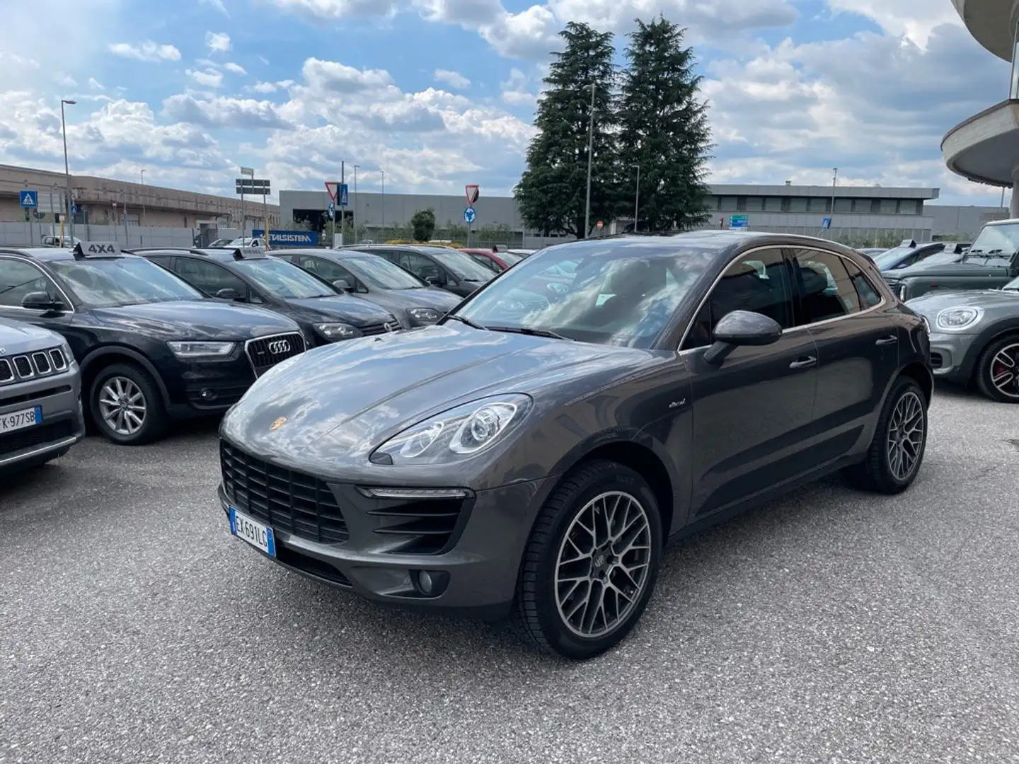 Porsche Macan 3.0d S 250cv pdk KM121K TETTO PANORAMA PELLE ROSSA Grigio - 1
