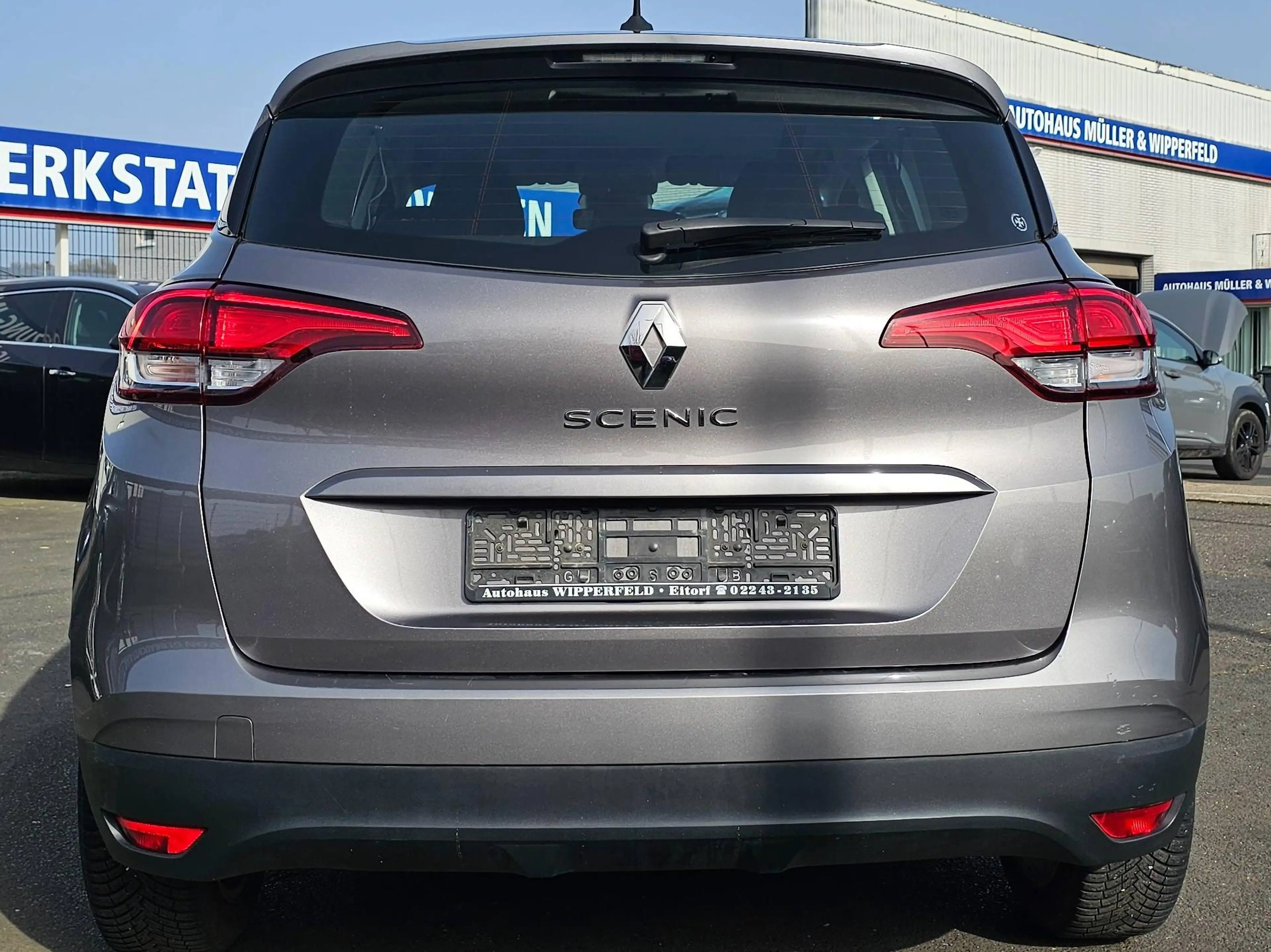 Renault Scenic Limited — photo 6