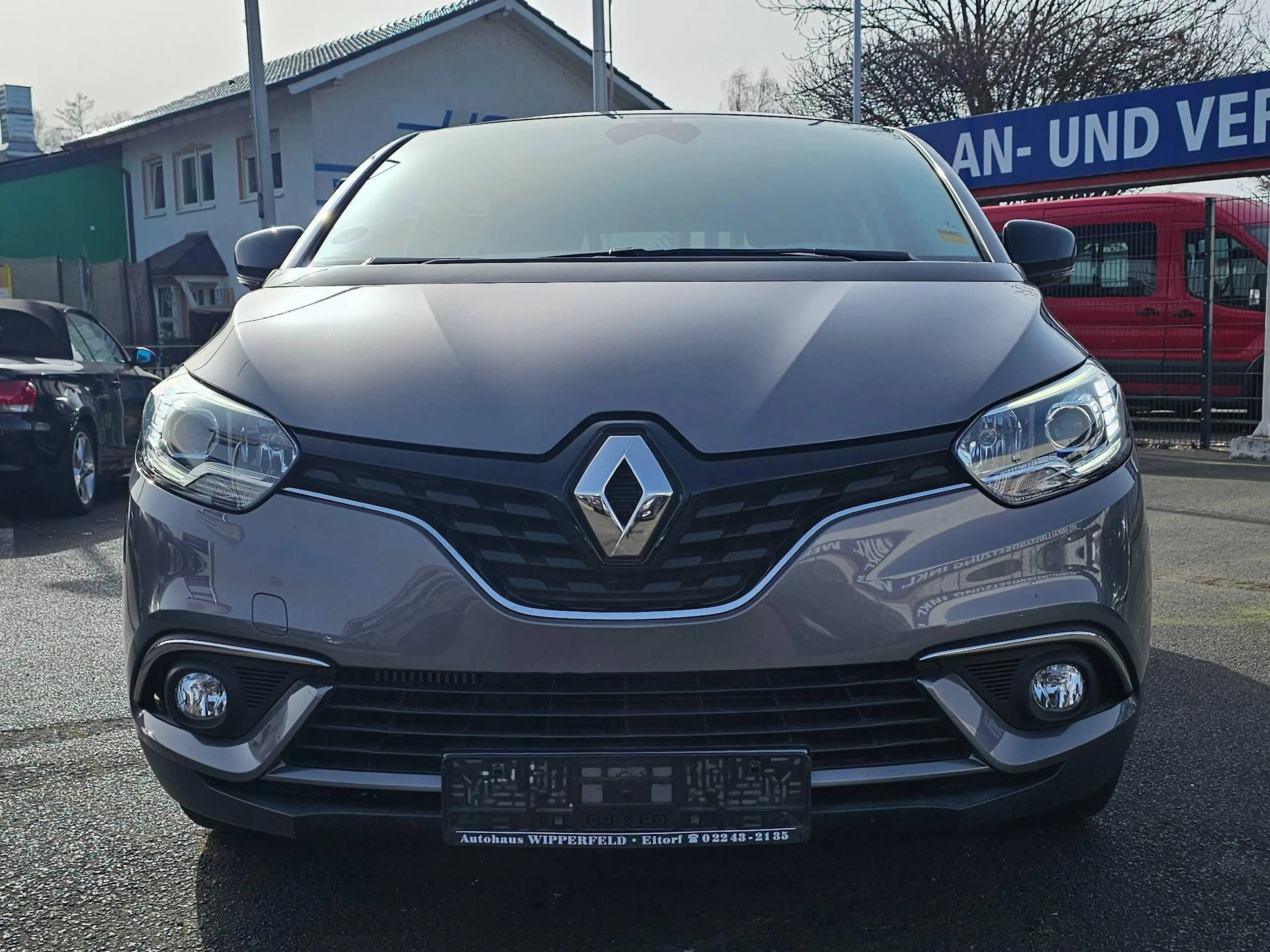 Renault Scenic Limited — photo 2