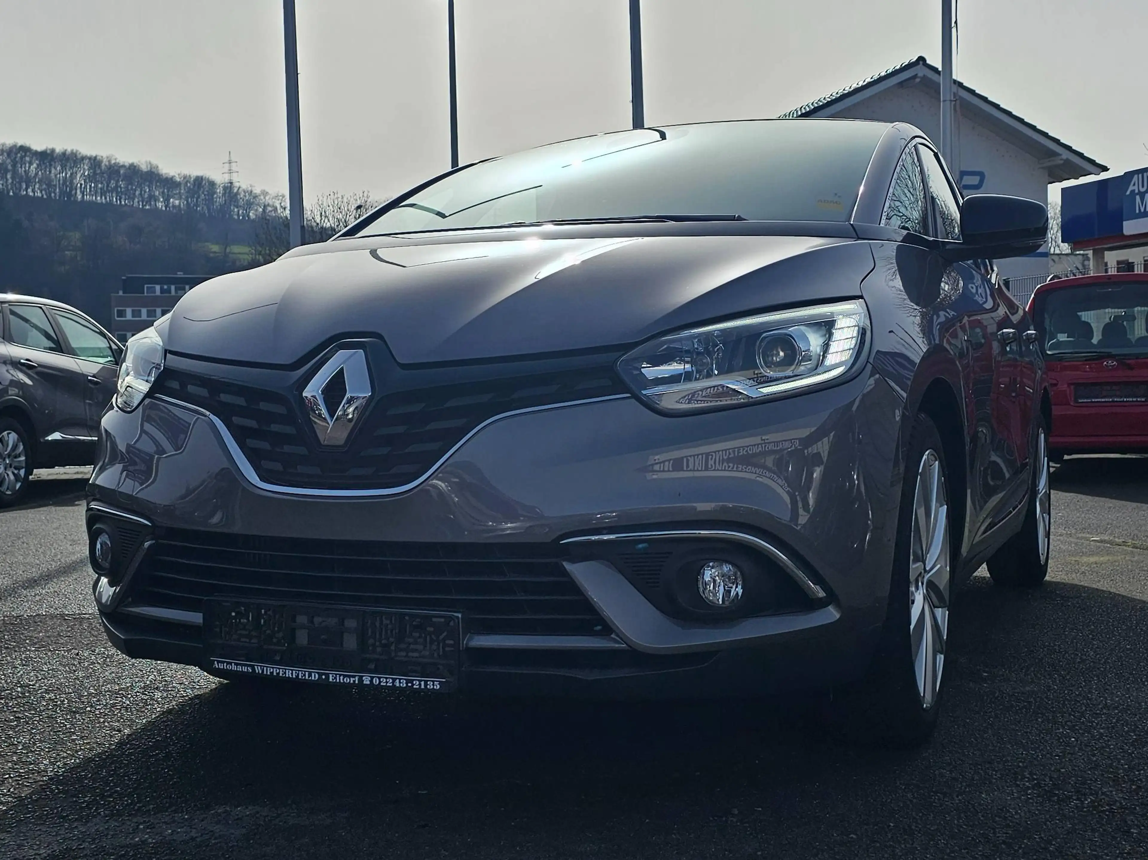 Renault Scenic Limited — photo 3