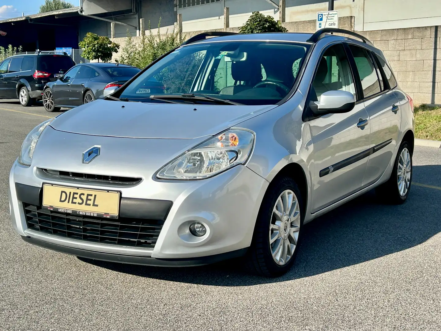 Renault Clio Silber - 1