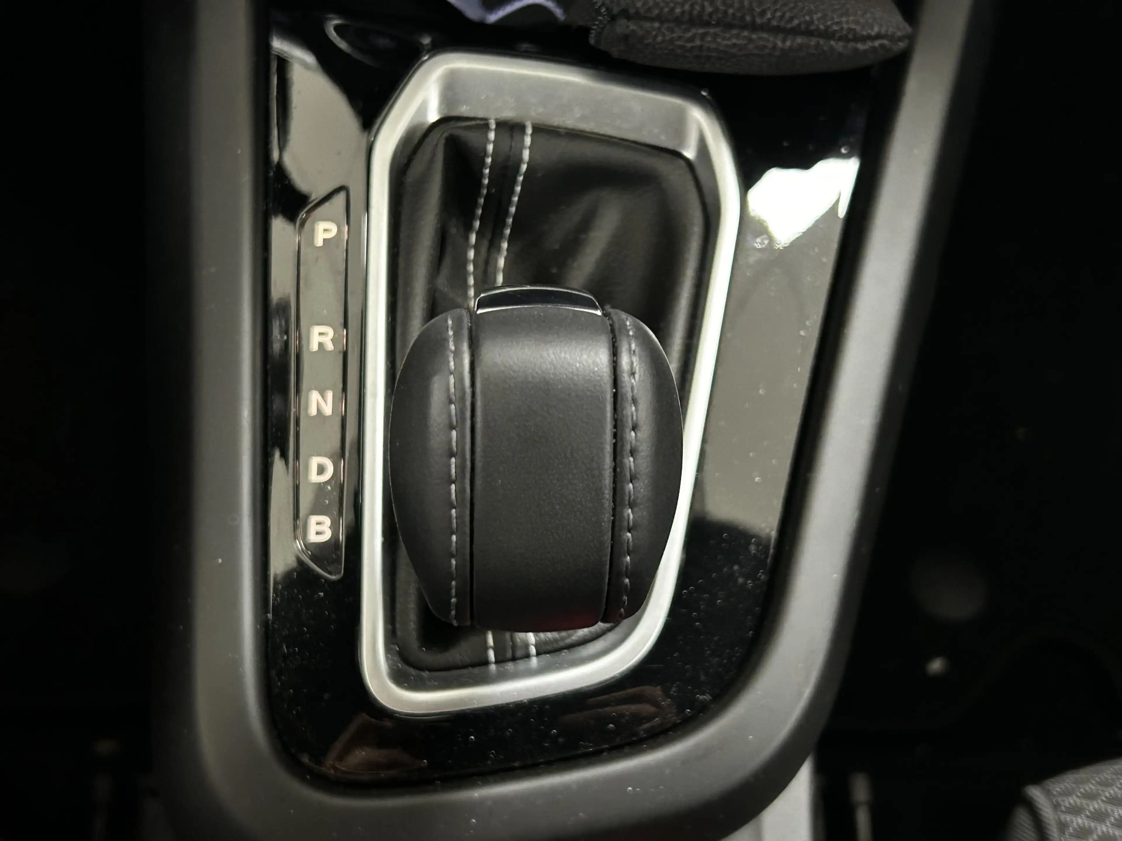 Renault Arkana 1.6 E-Tech full hybrid 145 techno NAVIGATIE | TREK — photo 23