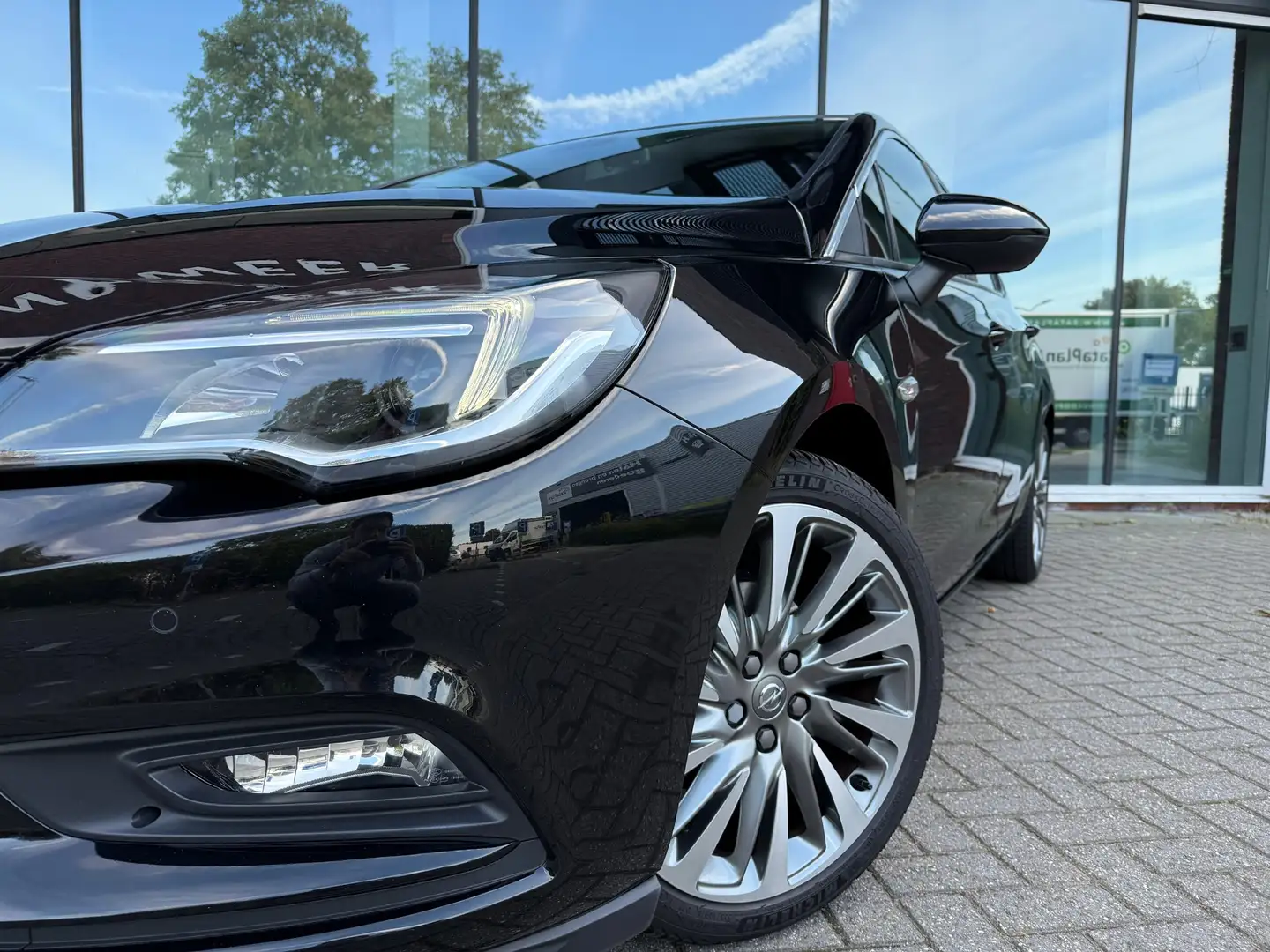 Opel Astra 1.0 Turbo Online Edition - Navi - Parkeerhulp - Cl Noir - 2