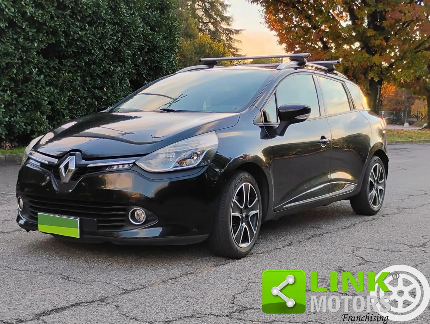 Renault Clio Sporter 1.5 dCi 8V 90CV Start&Stop Energy Zwart - 1