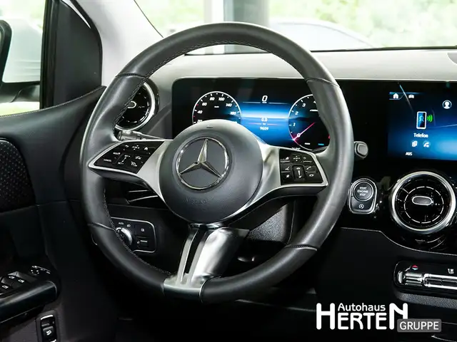 Mercedes-Benz B Class view 7