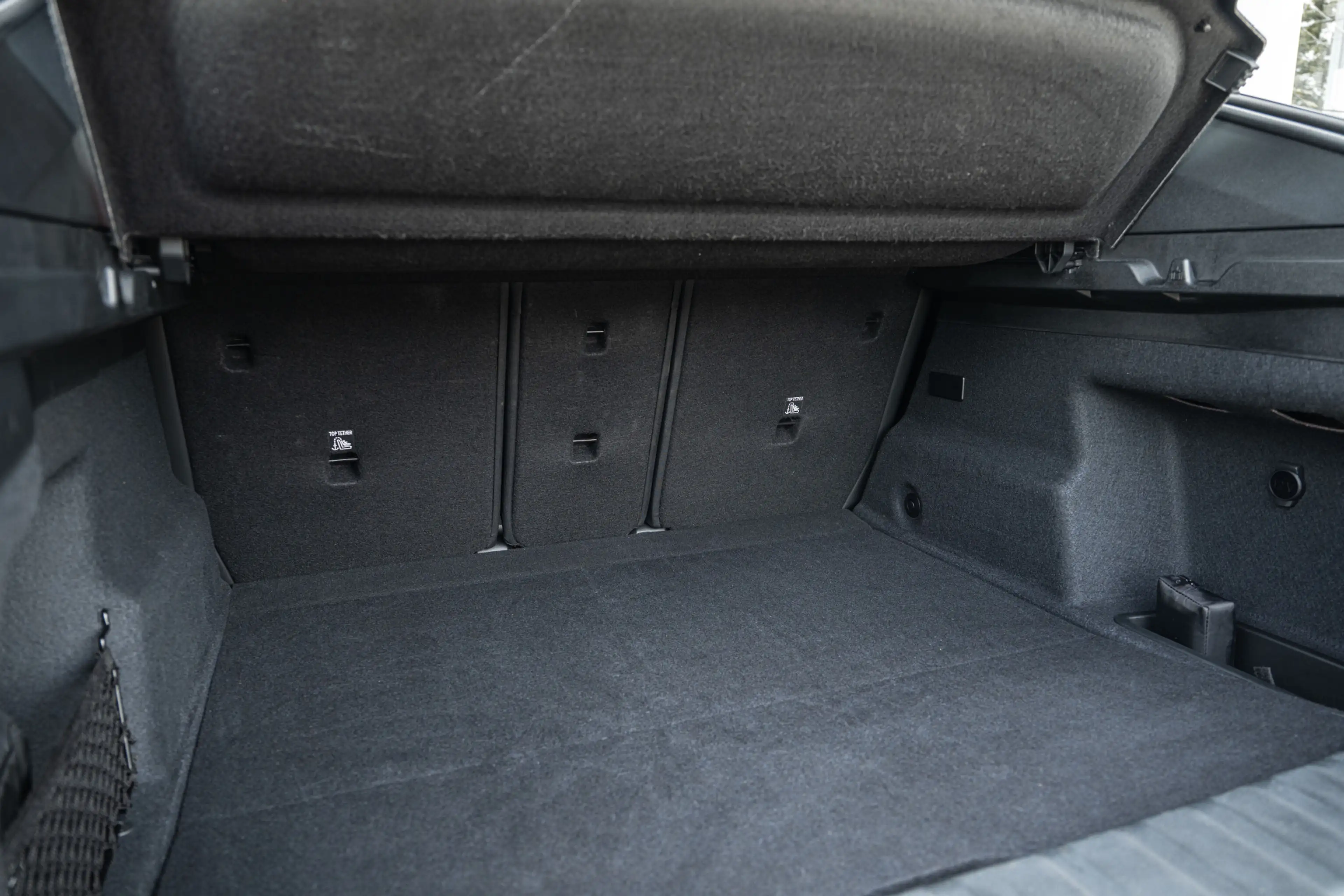 BMW iX2 eDrive20 M Sport / Sportstoelen / Achteruitrijcame — photo 6
