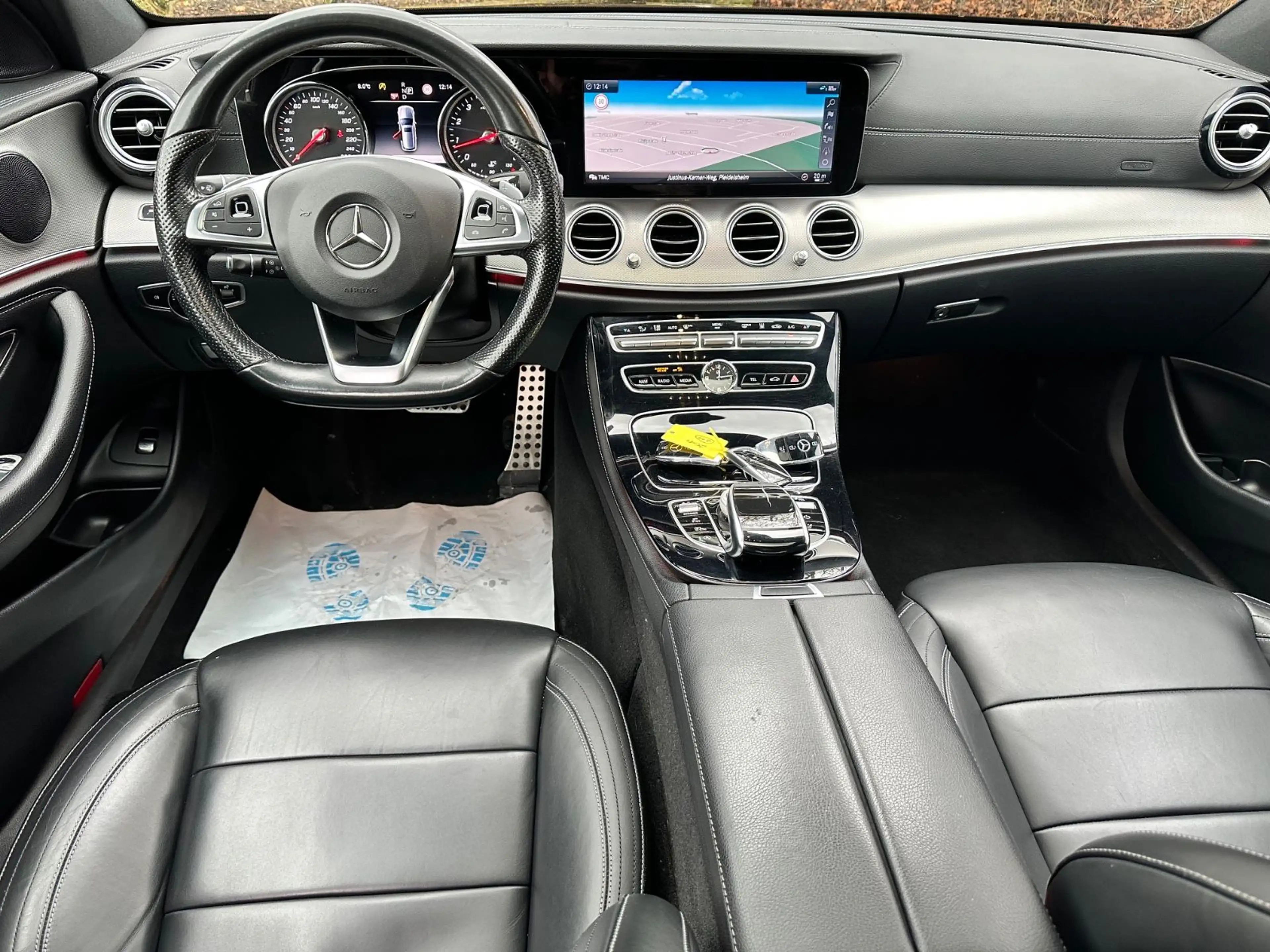 Mercedes-Benz E 250 AMG-LINE LED TÜV Neu HIGH Performance — photo 14