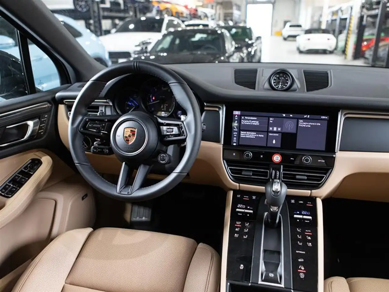 Porsche Macan снимка Porsche Macan