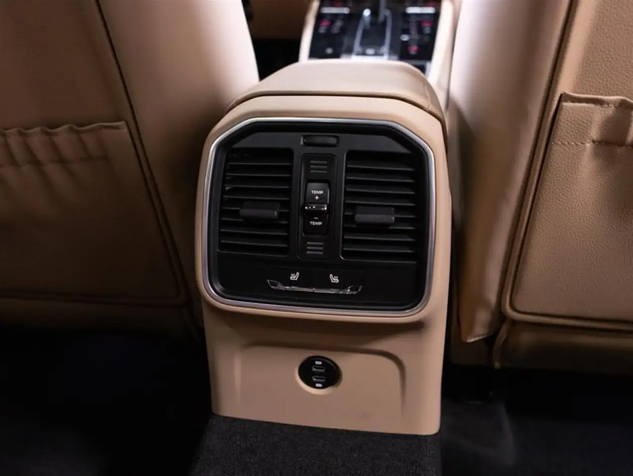 Porsche Macan снимка Porsche Macan