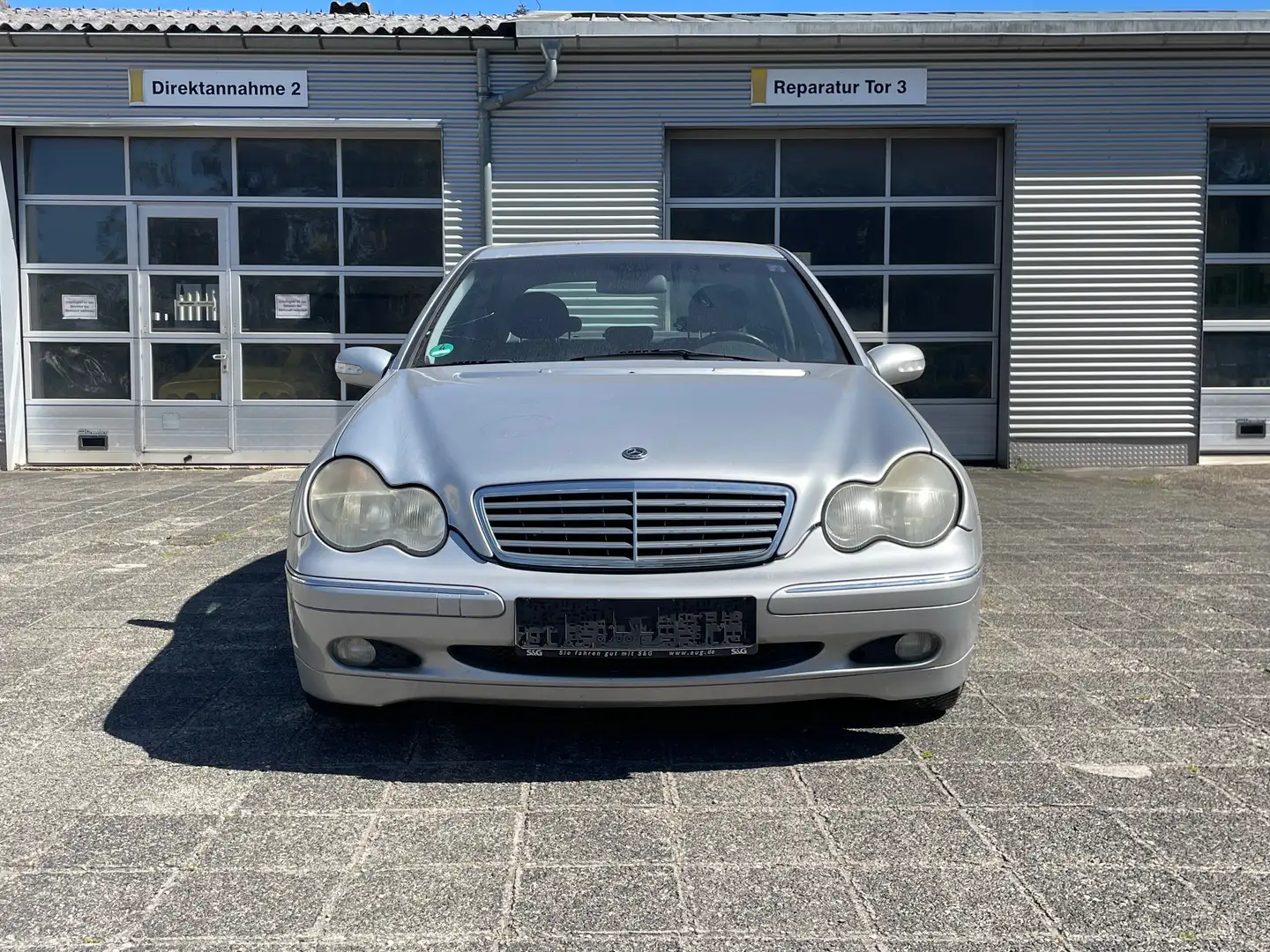 Mercedes-Benz C 180 Elegance, TÜV, KLIMA, ALU Silber - 2