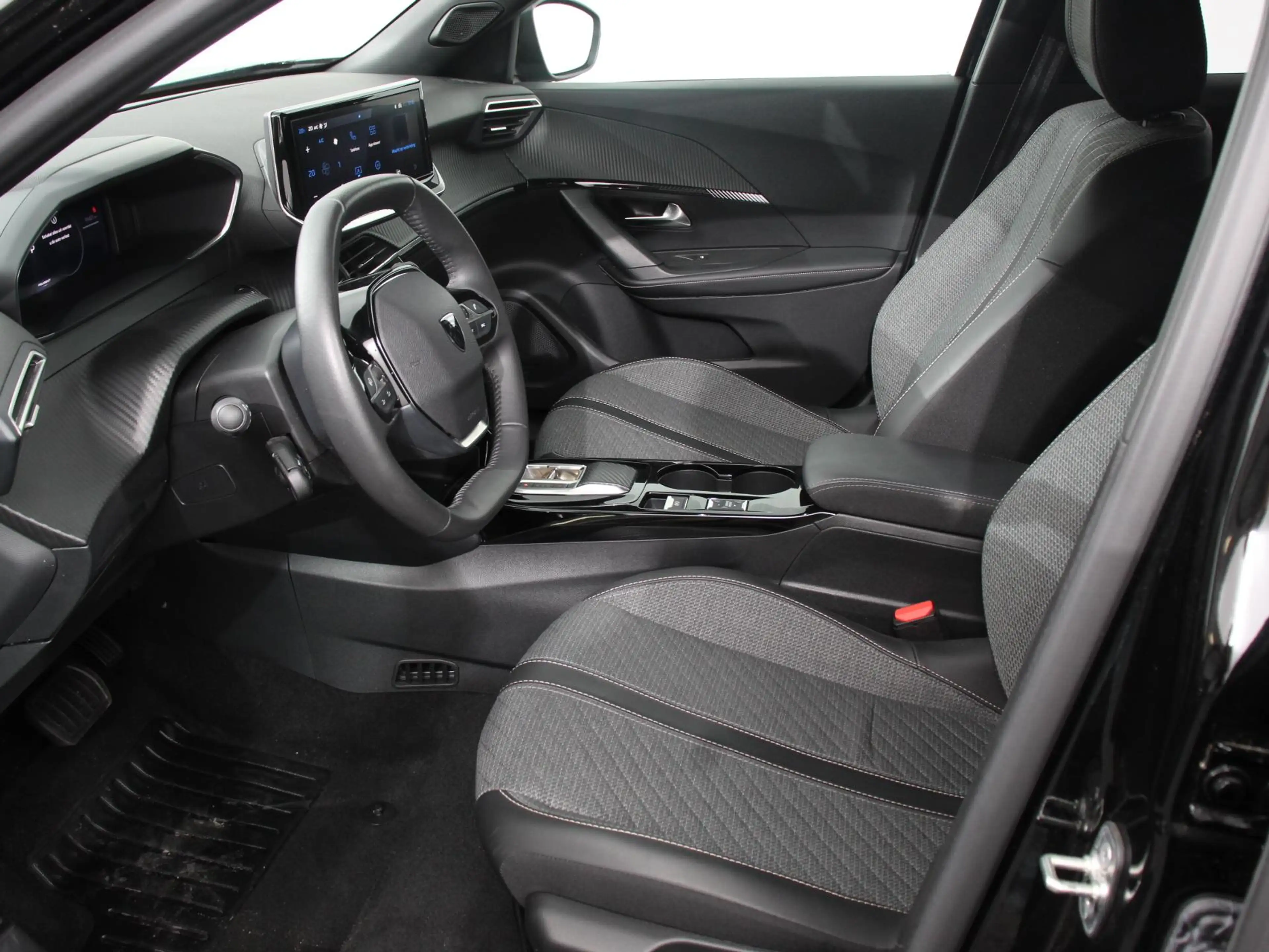 Peugeot e-2008 EV Allure Pack 54 kWh Navigatie Apple Carplay/Andr — photo 9