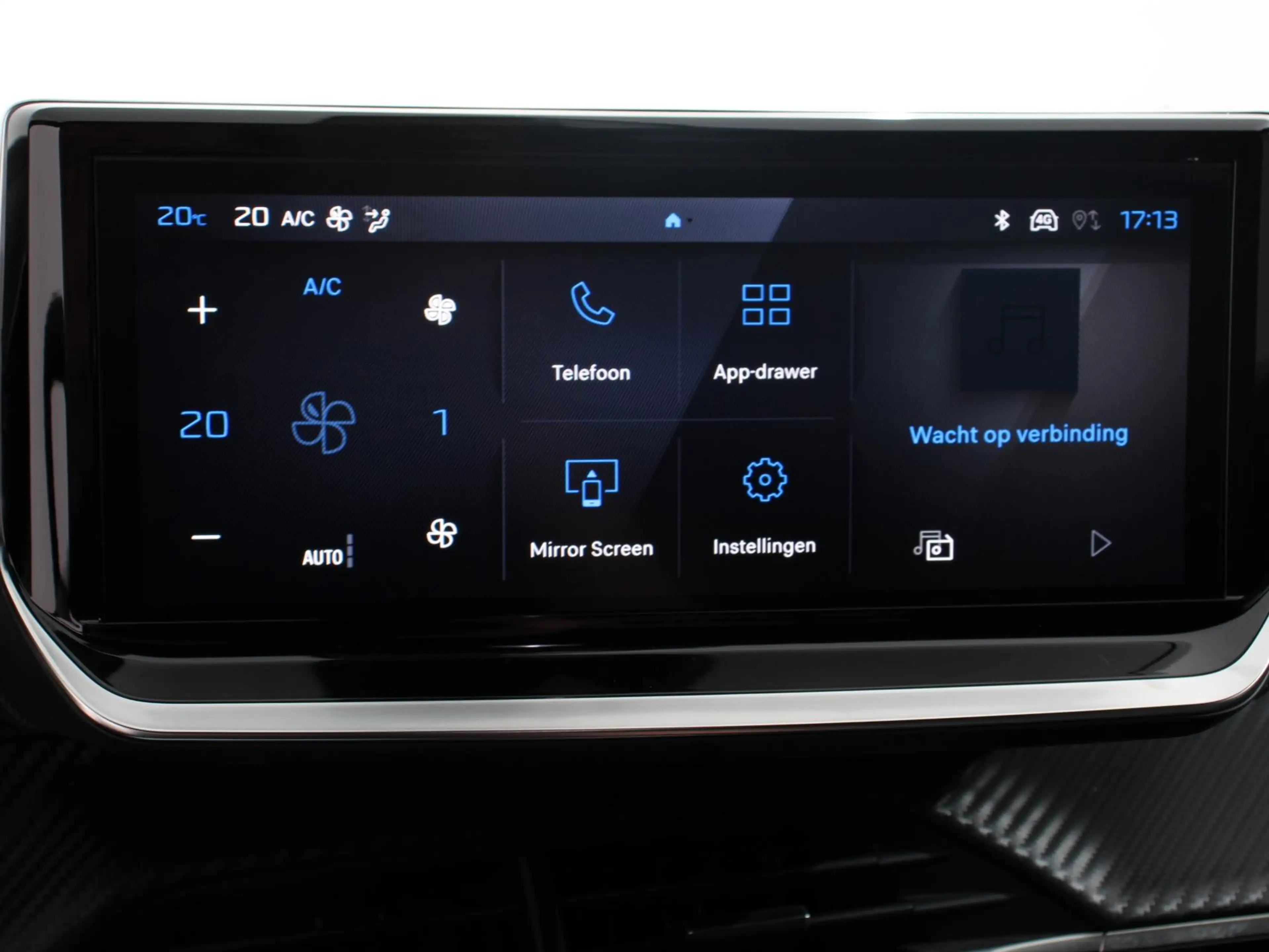 Peugeot e-2008 EV Allure Pack 54 kWh Navigatie Apple Carplay/Andr — photo 13