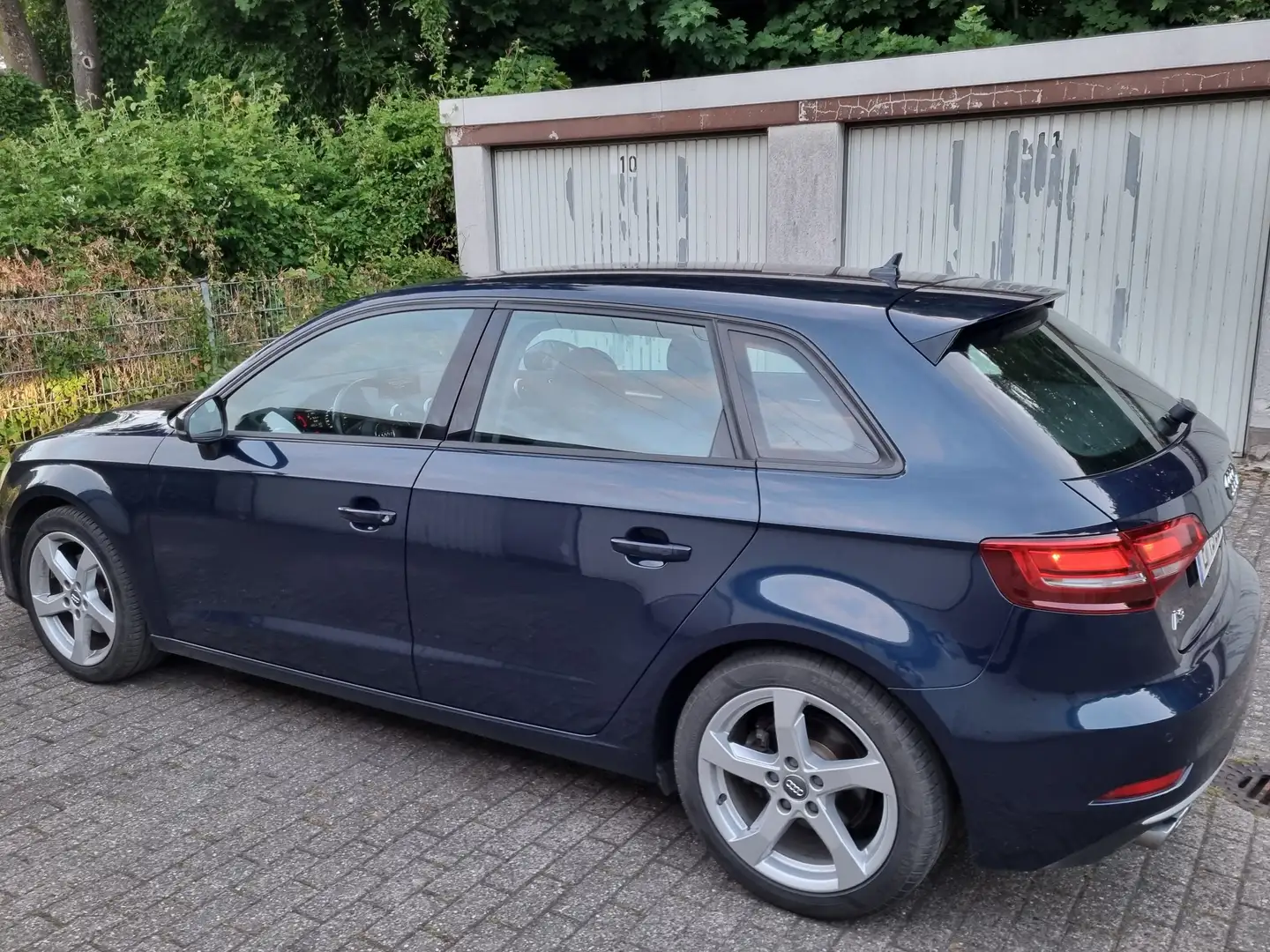 Audi A3 A3 2.0 TDI Limousine Blau - 1
