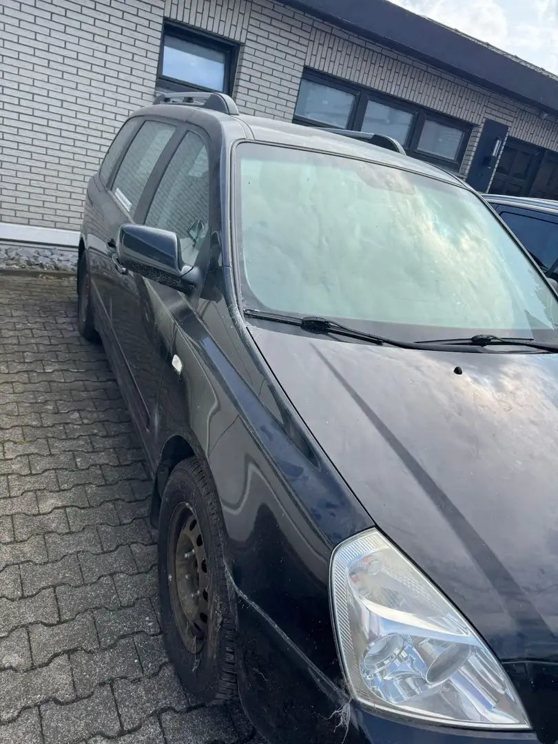 Kia Carnival 2.9 CRDi VGT LX Paravan Negro - 2