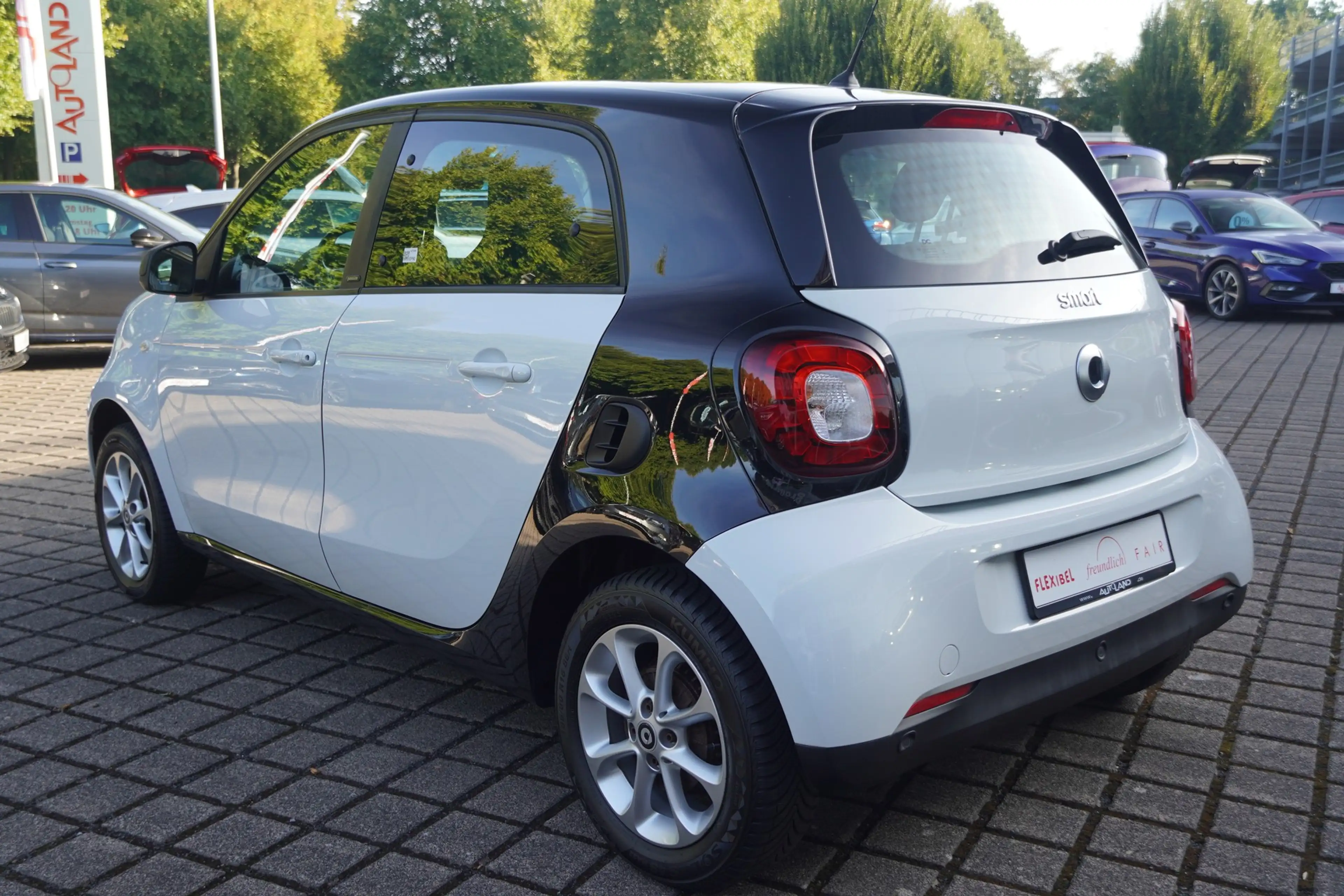 smart forFour Forfour 1.0 Passion Klima Sitzheizung Tempomat — photo 8