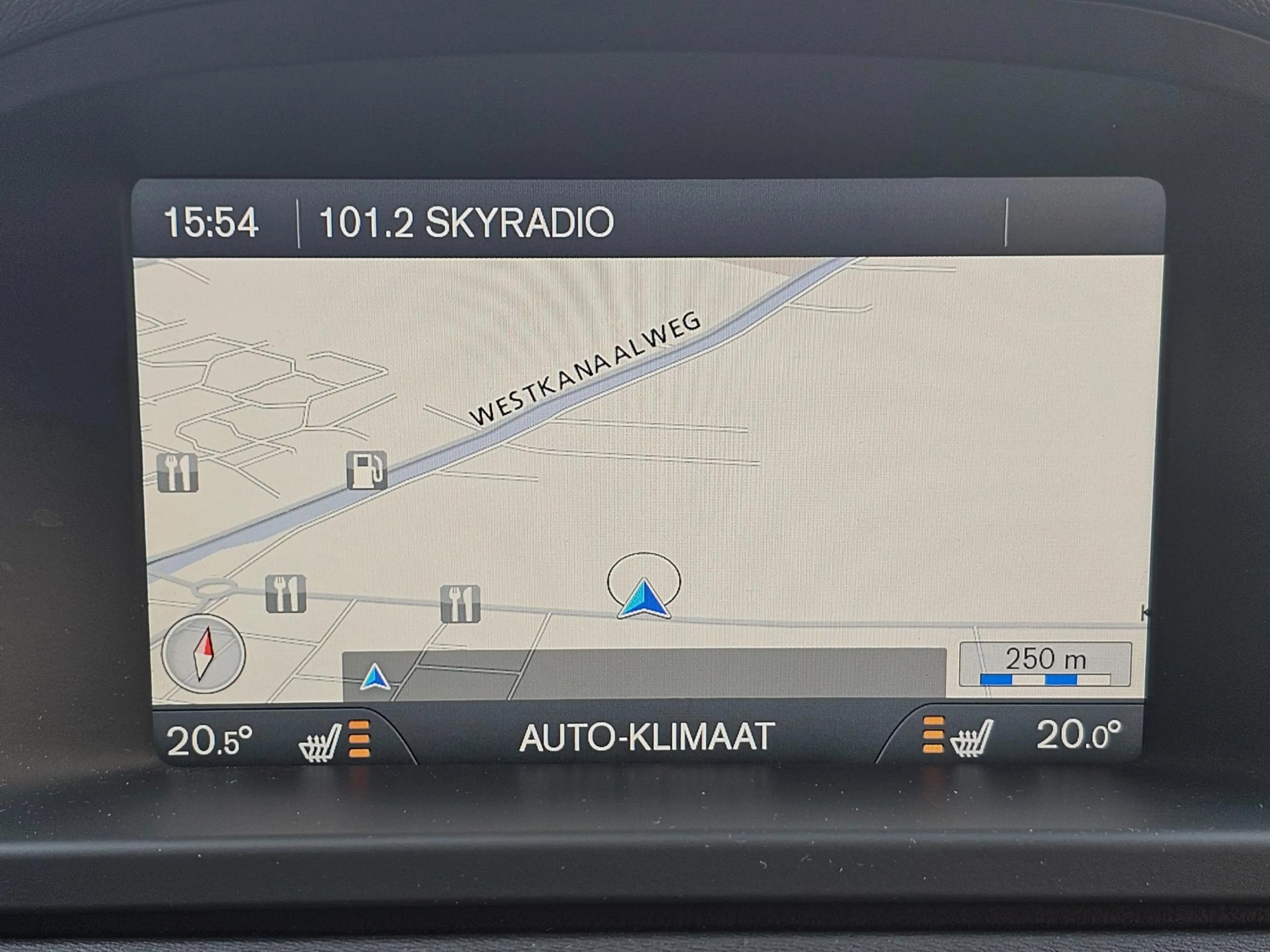 Volvo V70 1.6 T4 Nordic Automaat BJ.2013 / Navi / Leder / Xe — photo 18