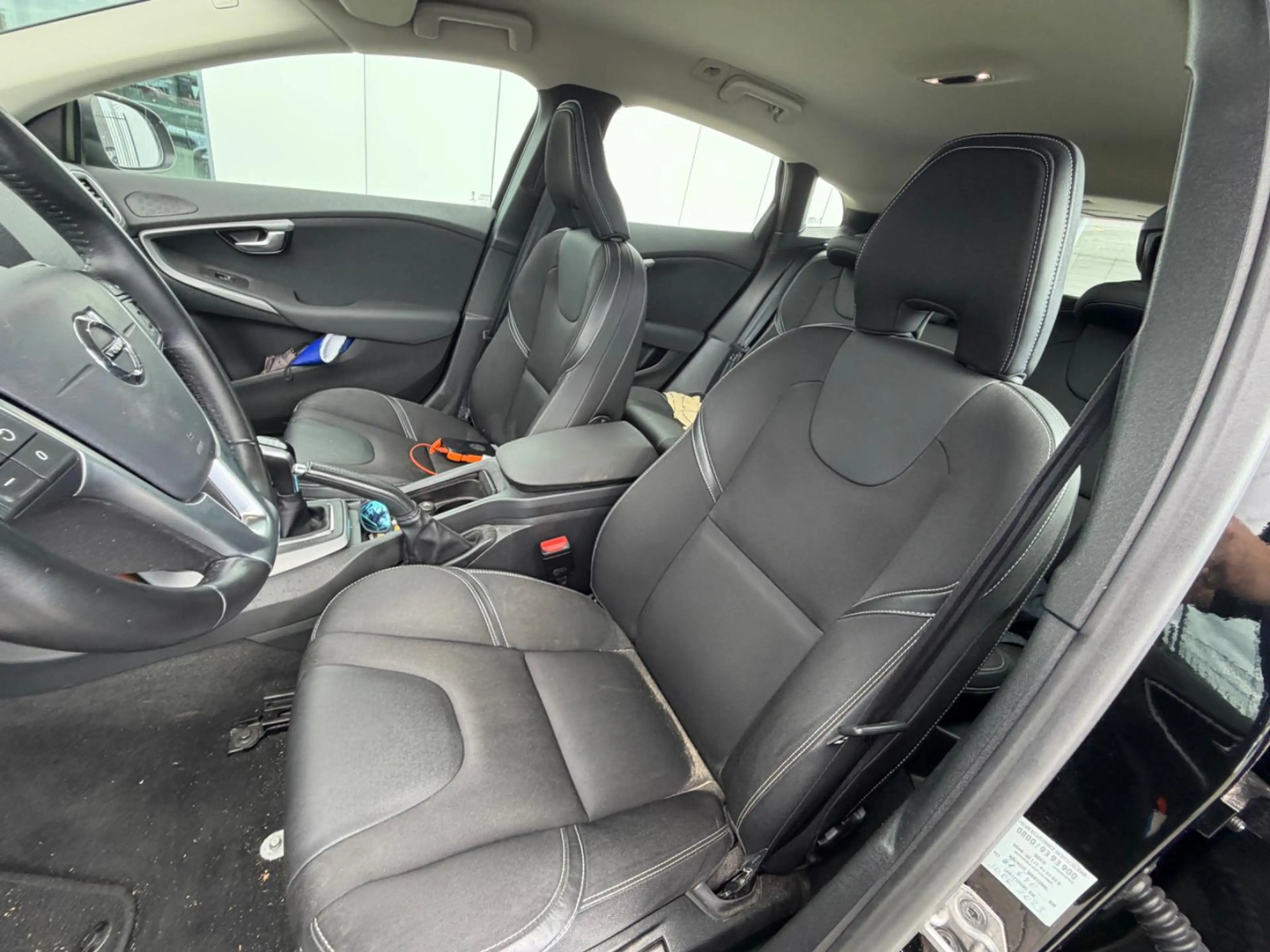 Volvo V40 2.0 T3 Inscription | Stoelverwarming | Achteruitri — photo 4