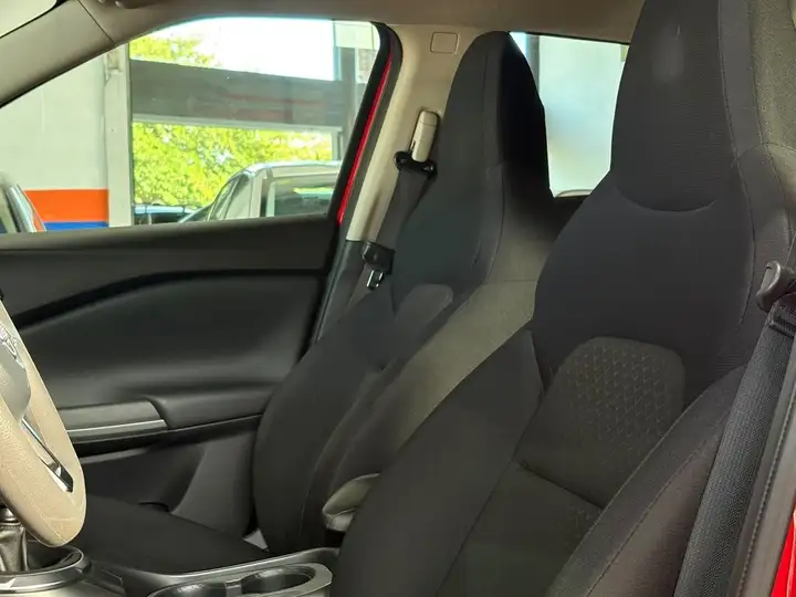 Nissan Juke 2025, foto 37