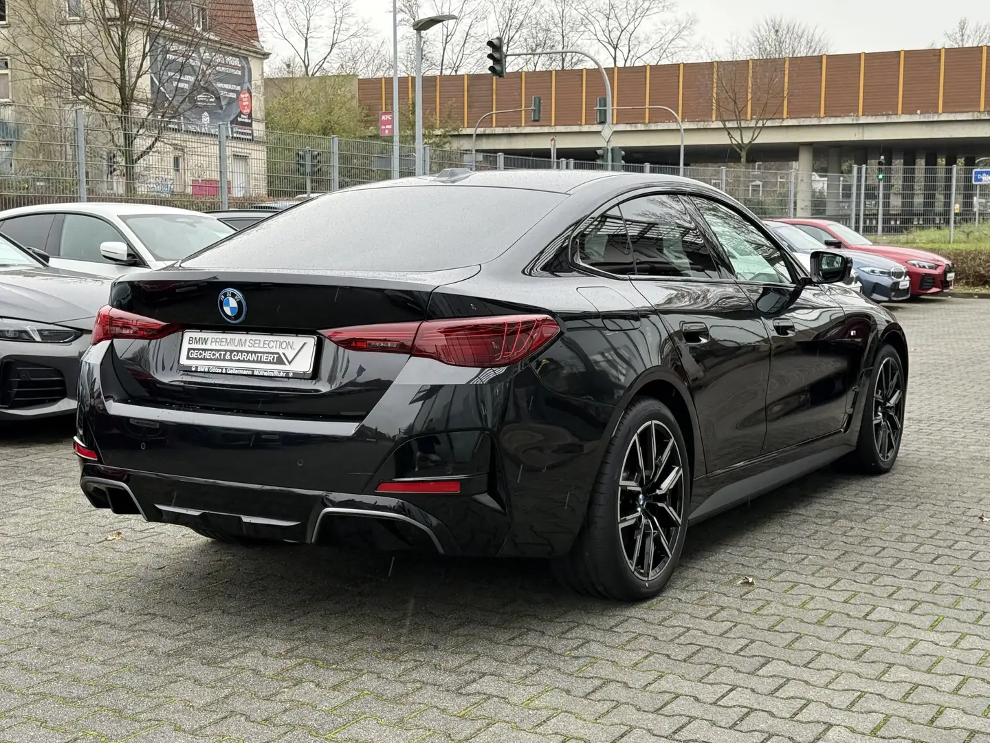 BMW i4 xDrive40 M Sport /Stop&Go Memory AHK FACELIFT Nero - 2