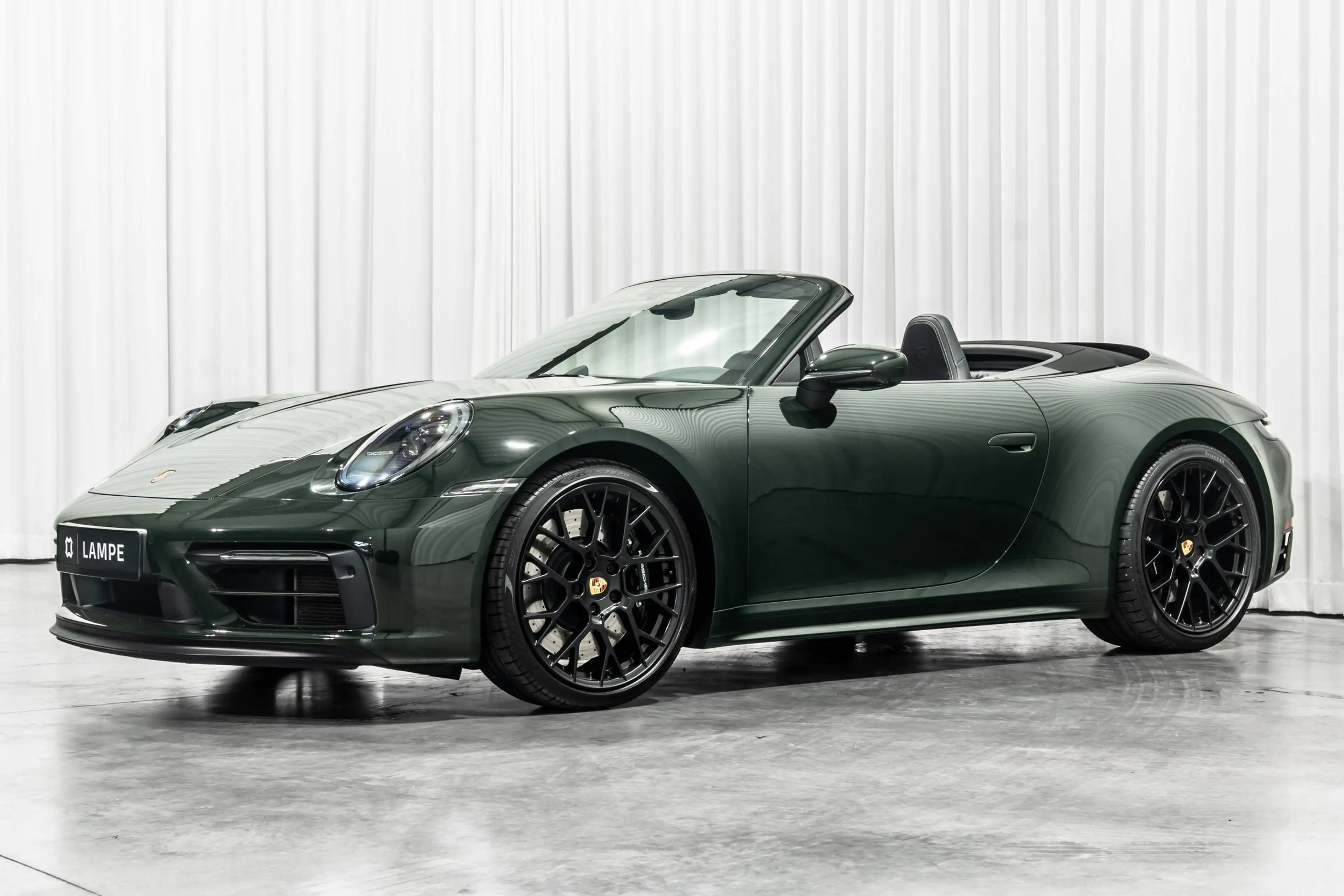 Porsche 911 992.1 Carrera GTS Cabriolet PTS Brewster Green BOSE Achterassturing — photo 4
