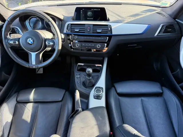 BMW 1 Series view 7