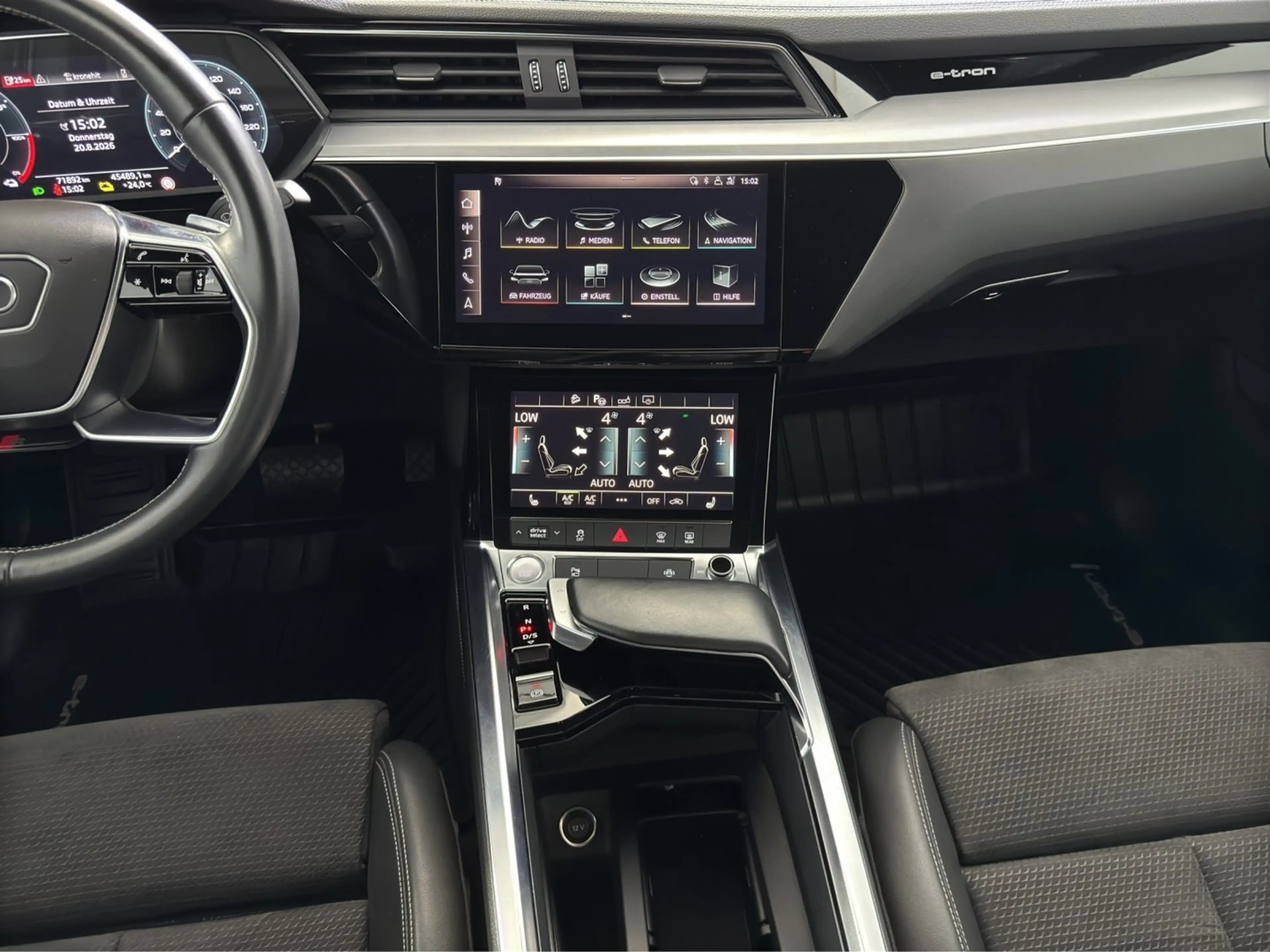 Audi e-tron 50 230 kW Business — photo 10