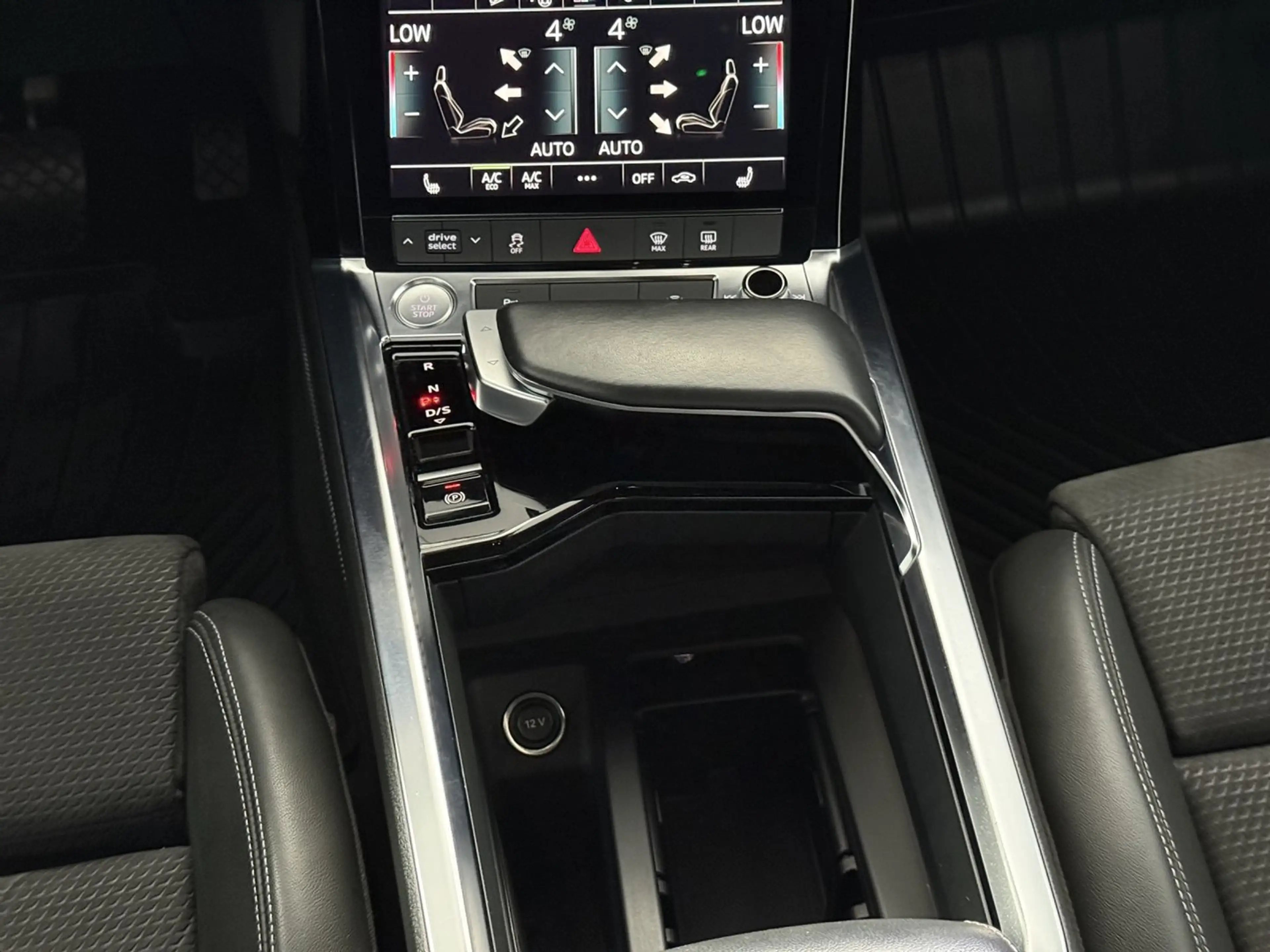 Audi e-tron 50 230 kW Business — photo 12