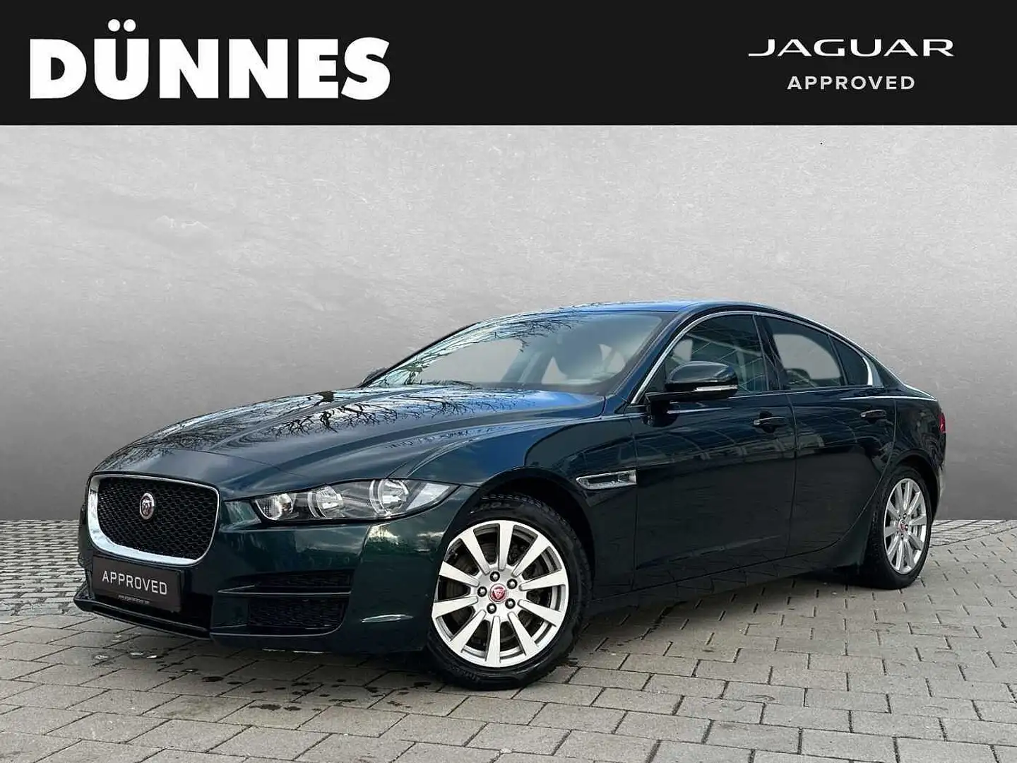 Jaguar XE 20d Pure Verde - 1