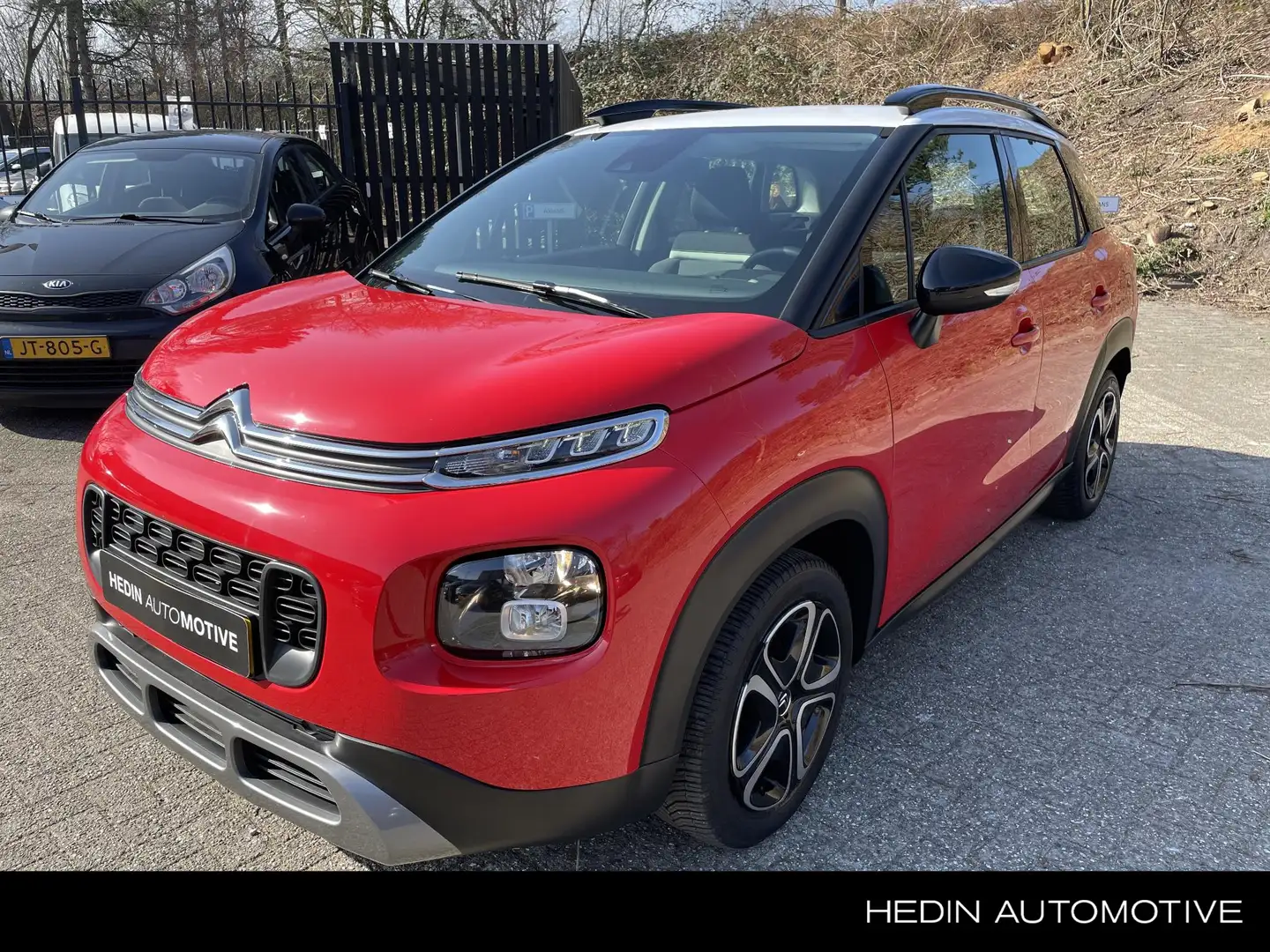 Citroen C3 Aircross 1.2 Feel 82 PK | Navigatie via App | Cruise Contro Rood - 1