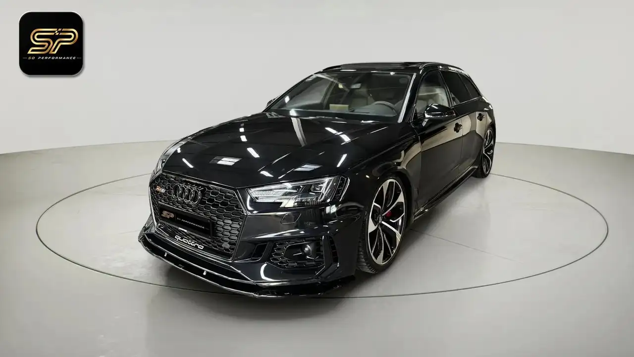 Audi RS4
