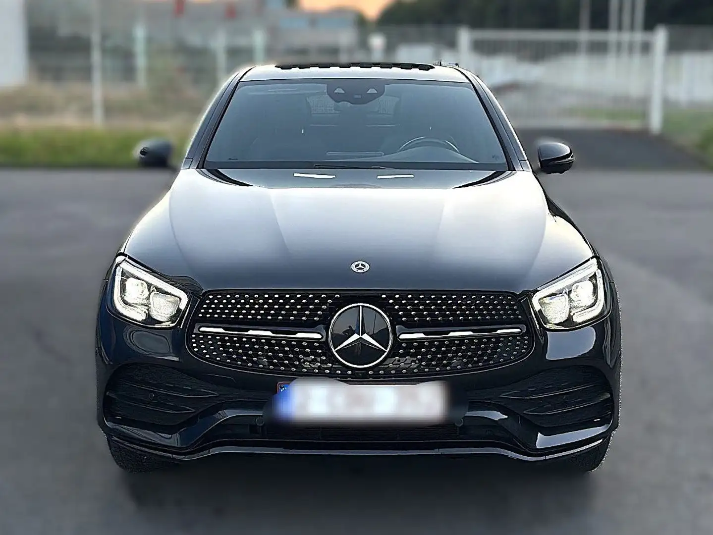 Mercedes-Benz GLC 200 GLC-Coupe 200 d 4Matic 9G-TRONIC AMG Line Plus Gris - 2