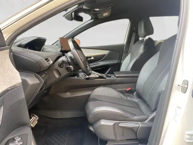 Peugeot 3008 view 7