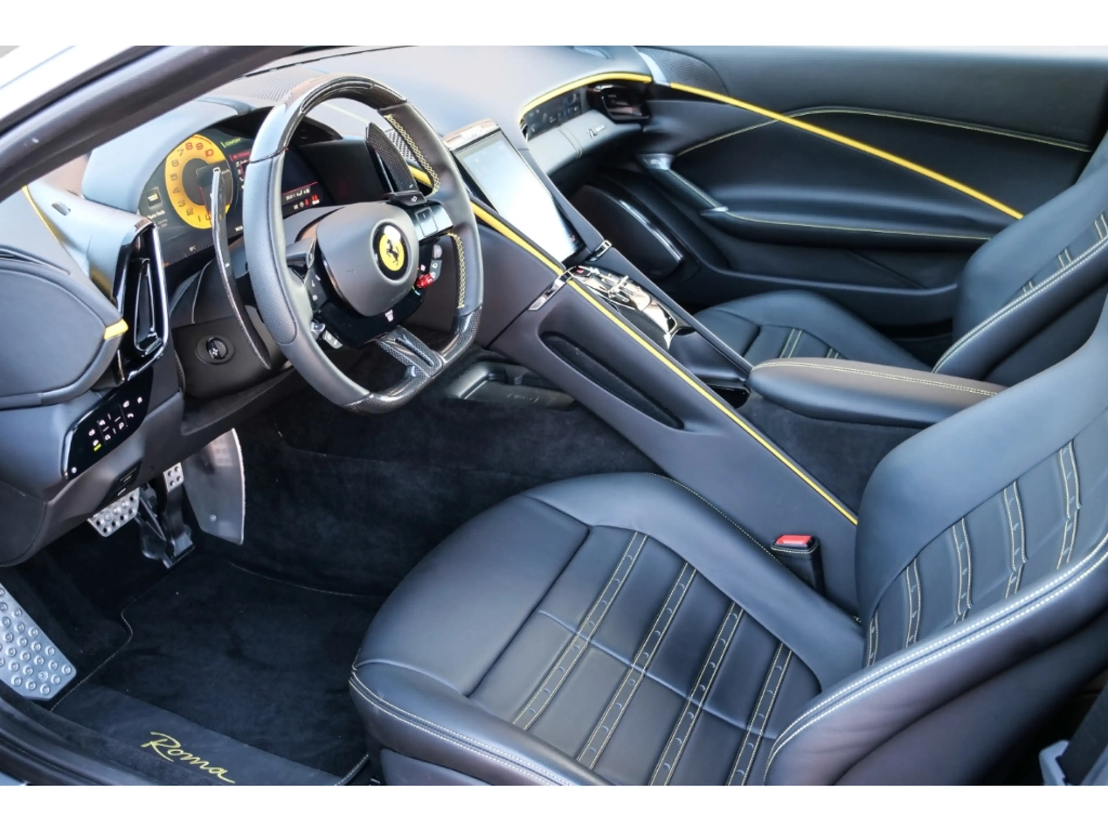 Ferrari Roma *Full-ADAS*Full-Carbon*JBL*Passenger-Display* — photo 13
