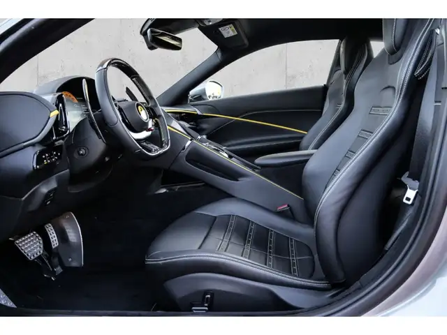Ferrari Roma view 14