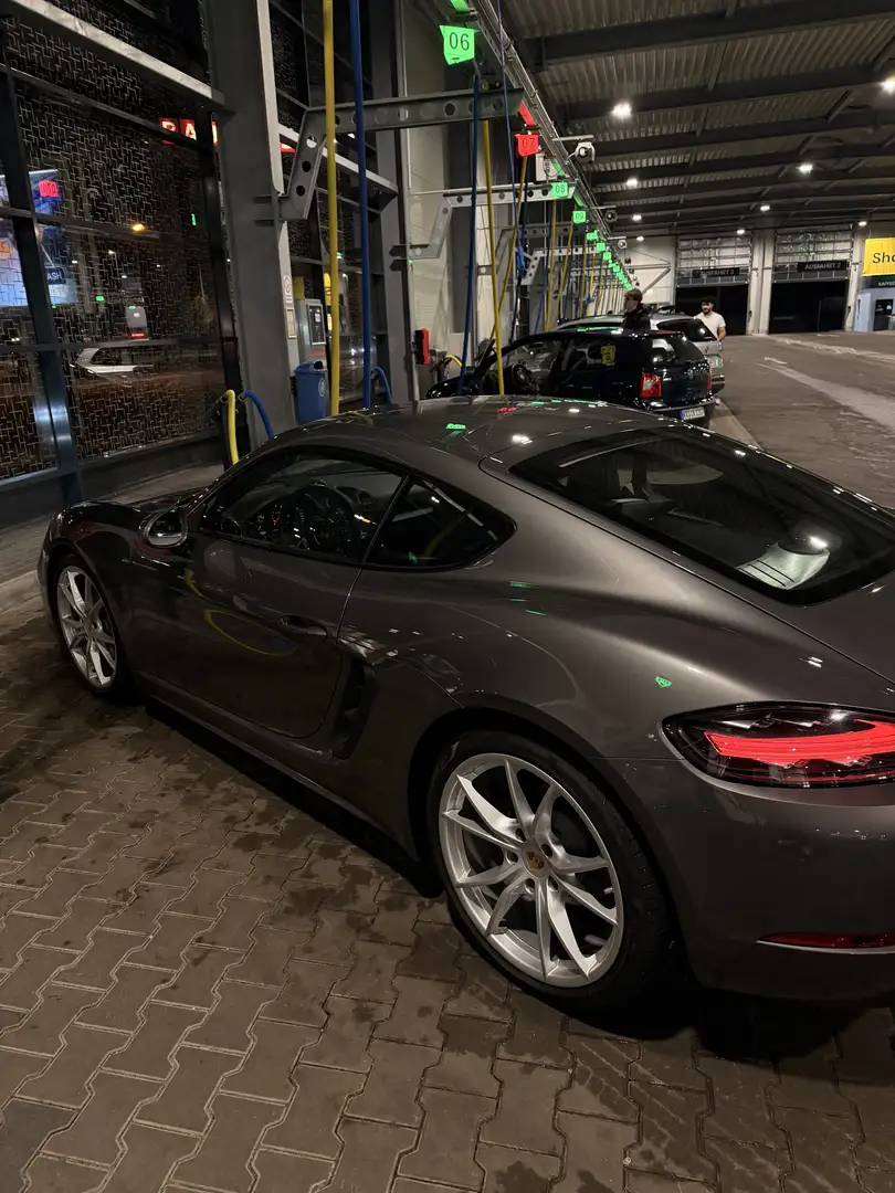 Porsche Cayman 718 PDK - 1