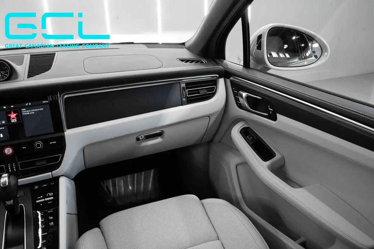 Porsche Macan снимка Porsche Macan